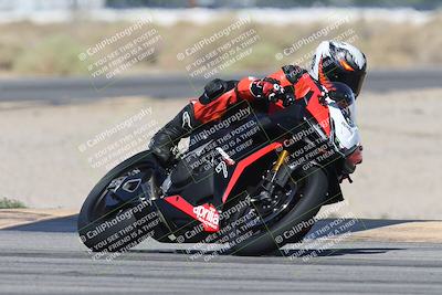 media/Oct-13-2025-Moto Forza (Mon) [[a66d839500]]/3-B Group/Session 3 (Turn 16)/